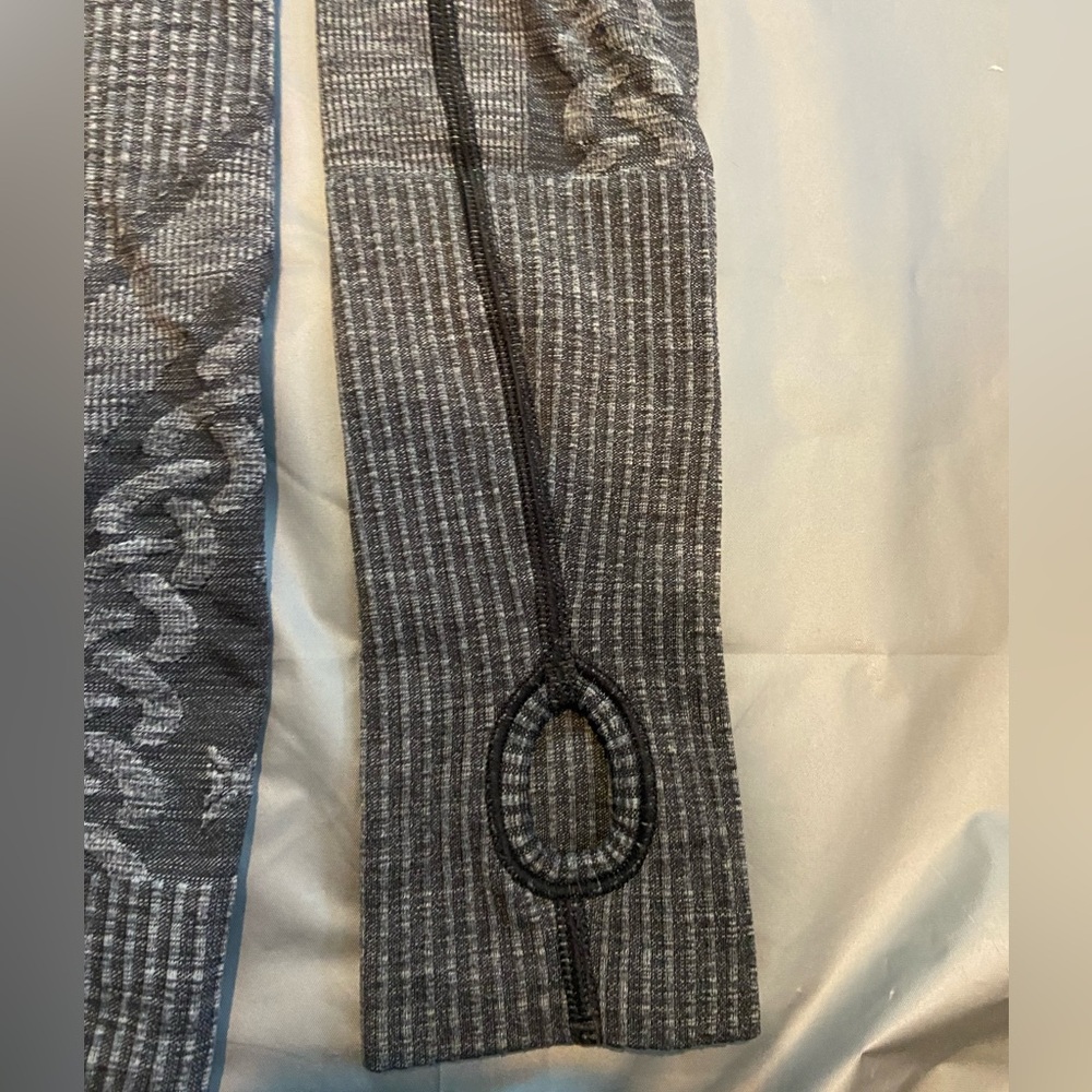 Lululemon Rest Less Pullover - Picture 8 of 10